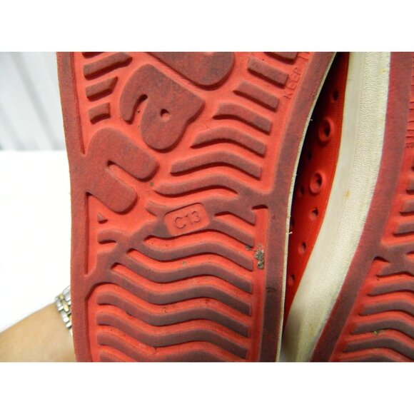 Native Jefferson Sneakers Girls Boys C12 & 13 Slip On Sneaker Water Shoes Choice - Picture 4 of 11